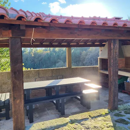 Cantinho Do Mourao Familial Com Terraco E Salamandra Nyaraló