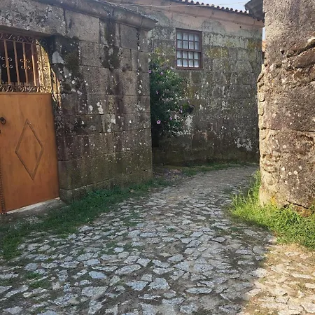 Cantinho Do Mourao Familial Com Terraco E Salamandra Nyaraló