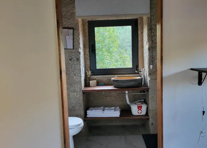 Cantinho Do Mourao Familial Com Terraco E Salamandra Ferienhaus Ribeira de Pena