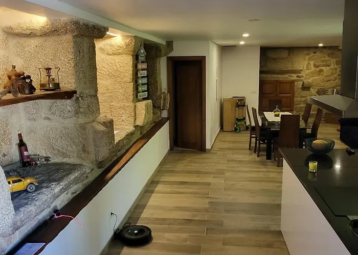 Cantinho Do Mourao Familial Com Terraco E Salamandra Ribeira de Pena